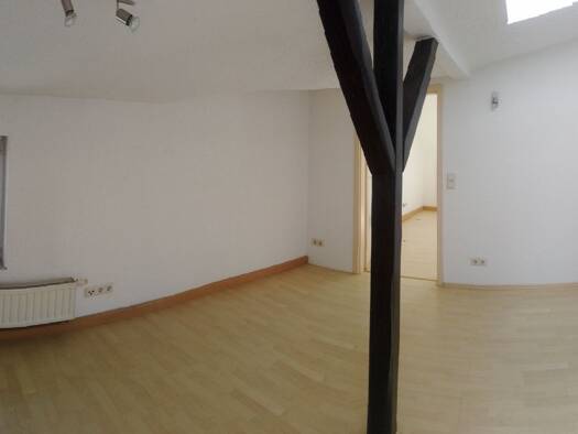 Wohnung zur Miete 300 € 2 Zimmer 43 m² Geschoss 3/3 frei ab sofort Pößneck,Stadt Pößneck 07381