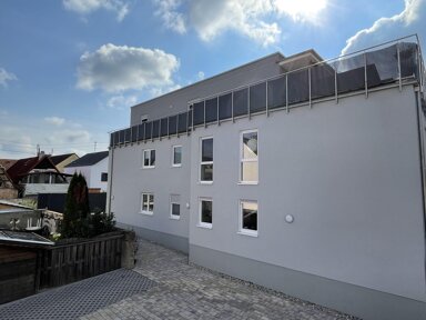 Wohnung zum Kauf 275.000 € 4 Zimmer 92,8 m² Hochstadt Hochstadt 76879