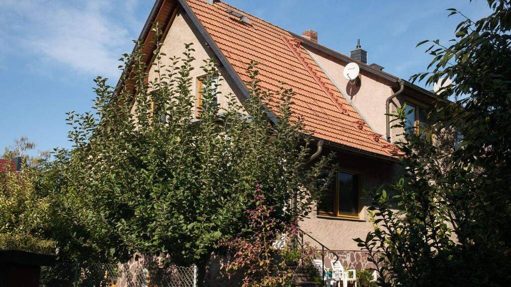 Einfamilienhaus zum Kauf 259.000 € 1 Zimmer 115 m² 3.000 m² Grundstück frei ab sofort Eschenbergen 99869