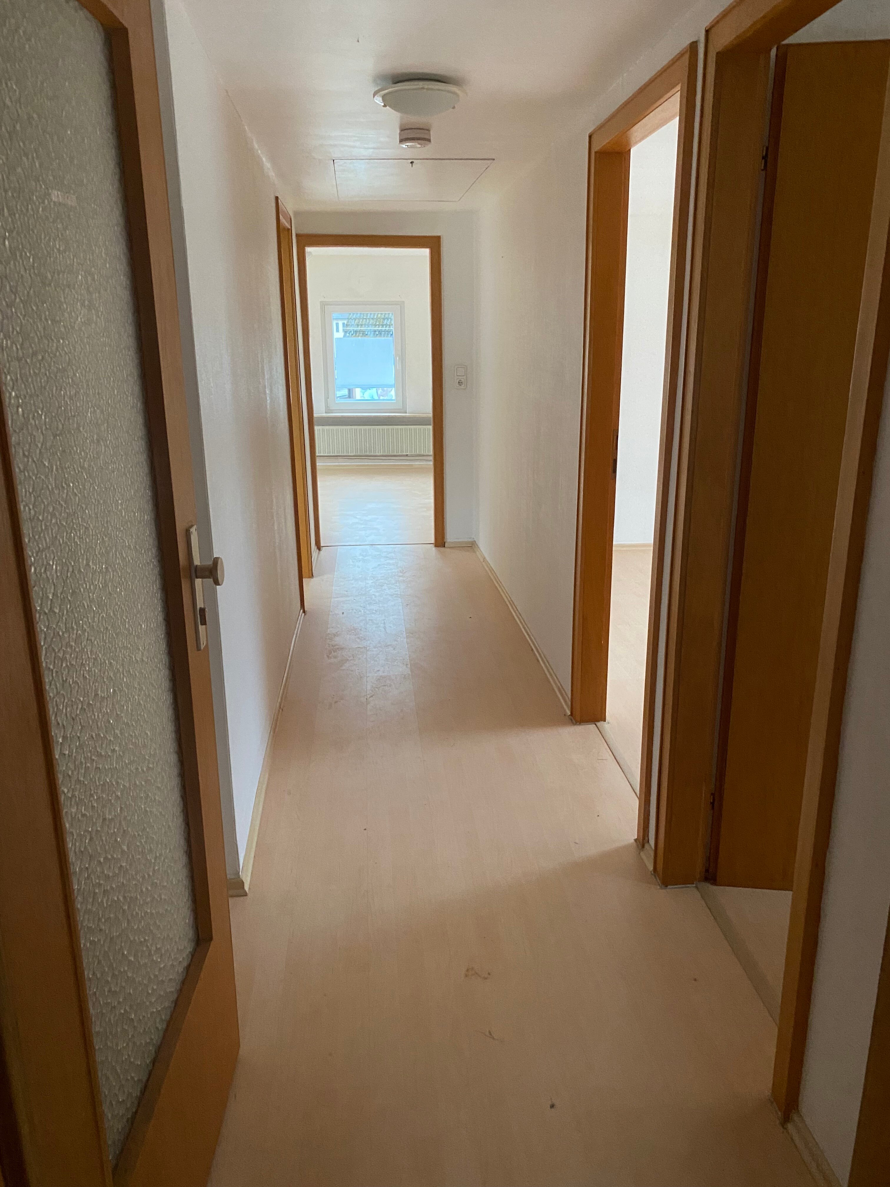 Wohnung zur Miete 750 € 3 Zimmer 70 m²<br/>Wohnfläche 2.<br/>Geschoss ab sofort<br/>Verfügbarkeit Schmitten Schmitten 61389