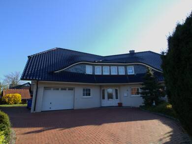 Einfamilienhaus zum Kauf provisionsfrei 425.000 € 8 Zimmer 244 m² 911 m² Grundstück Neuenkirchen Neuenkirchen-Vörden 49434