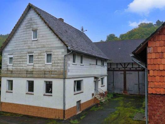 Einfamilienhaus zum Kauf 70.000 € 5 Zimmer 165 m² 1.763 m² Grundstück frei ab sofort Stadthosbach Sontra 36205