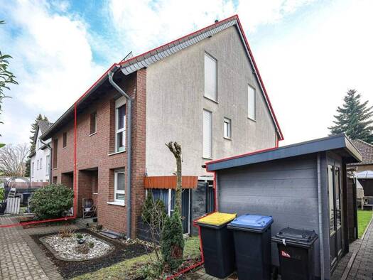 Doppelhaushälfte zum Kauf 450.000 € 5 Zimmer 115,1 m² 231,4 m² Grundstück frei ab 01.04.2026 Solingen-Mitte Solingen 42655