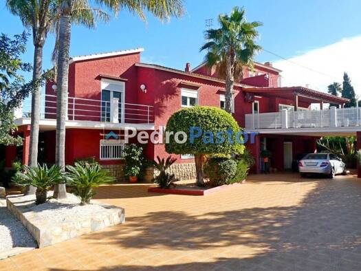 Chalet zum Kauf 1.285.000 € 6 Zimmer 673 m² 2.942 m² Grundstück CV-7361 55 Dénia 03700
