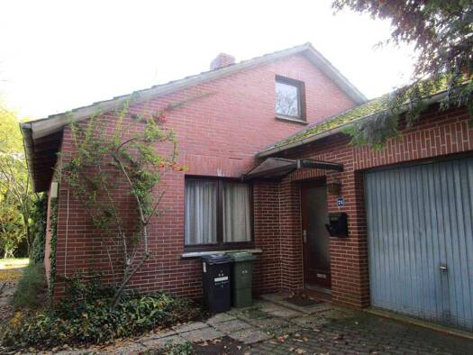 Einfamilienhaus zum Kauf 235.000 € 4 Zimmer 100 m² 630 m² Grundstück frei ab sofort Kreyenbrück Oldenburg 26133