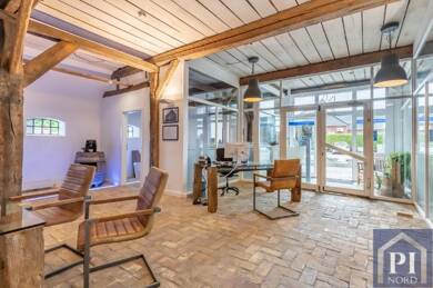 Mehrfamilienhaus zum Kauf provisionsfrei als Kapitalanlage geeignet 15 Zimmer 376,9 m² 1.068 m² Grundstück teilbar ab 376,9 m² Fockbek 24787
