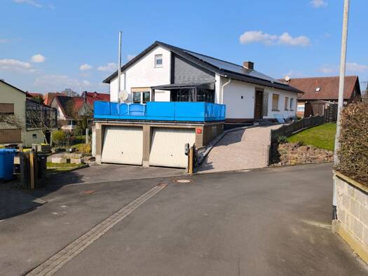 Mehrfamilienhaus zum Kauf provisionsfrei 494.500 € 10 Zimmer 235 m² 746 m² Grundstück Stadtallendorf 35260