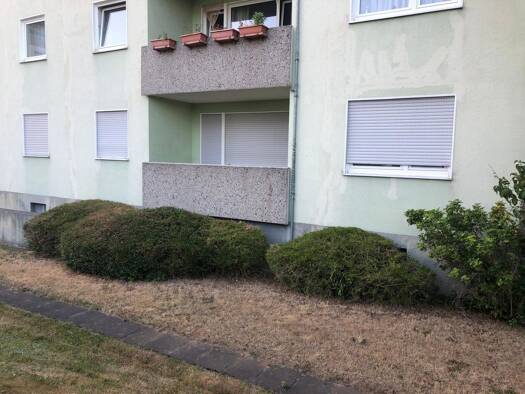 Wohnung zur Miete 909 € 3 Zimmer 79 m² Geschoss EG/4 frei ab sofort Liblar Erftstadt 50374