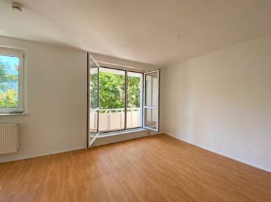 Wohnung zur Miete 399 € 3 Zimmer 57,2 m² 3. Geschoss frei ab 01.08.2025 Häuerstr. 26 Senftenberg Senftenberg 01968