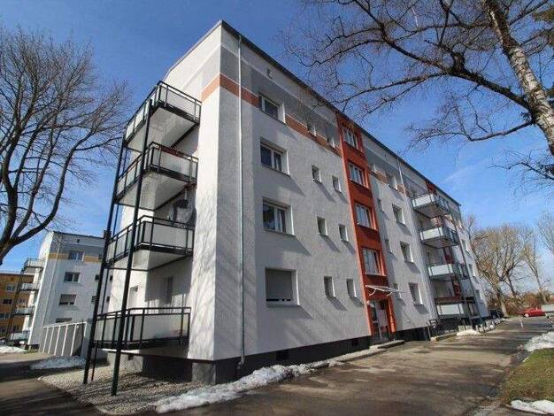 Wohnung zur Miete 625 € 2 Zimmer 52,3 m² frei ab 27.01.2026 Heinestr. 26 A Herrenbach Augsburg 86161