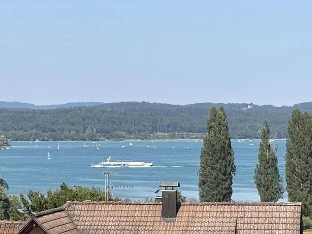 Reihenmittelhaus zum Kauf provisionsfrei 599.999 € 5,5 Zimmer 148 m² 178 m² Grundstück Hauptstr. 8e Gundholzen Gaienhofen-Gundholzen 78343