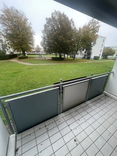 Wohnung zur Miete 700 € 3 Zimmer 72 m² frei ab sofort Wilhelm-Leuschner-Straße Diezenhalde / Grund Böblingen 71034