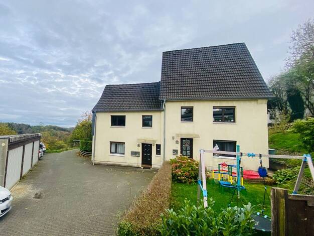 Einfamilienhaus zum Kauf 395.000 € 12,5 Zimmer 344 m² 1.107 m² Grundstück Waldmühle Kürten 51515