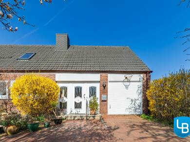 Einfamilienhaus zum Kauf 419.000 € 7 Zimmer 244,1 m² 1.285 m² Grundstück Kiel 24146