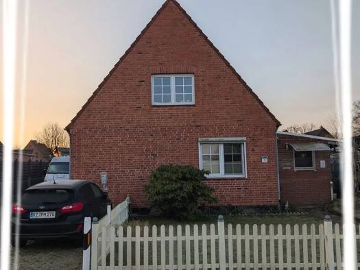 Einfamilienhaus zum Kauf provisionsfrei 235.900 € 4 Zimmer 115 m² 1.085 m² Grundstück frei ab sofort Am Köppenberg 6 Gudow Gudow 23899