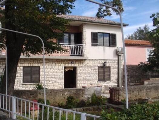 Einfamilienhaus zum Kauf 200.000 € 5 Zimmer 166 m² 486 m² Grundstück Omišalj 51513