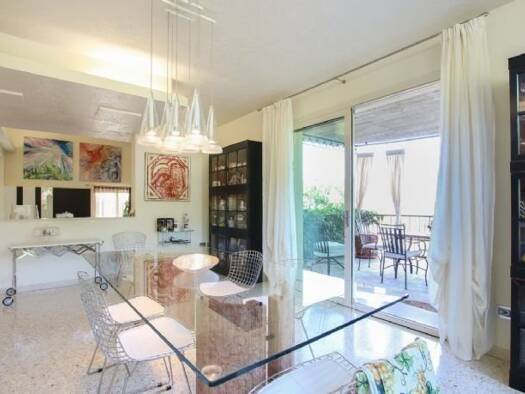 Villa zum Kauf 8 Zimmer 400 m² 2.500 m² Grundstück Verona 37142