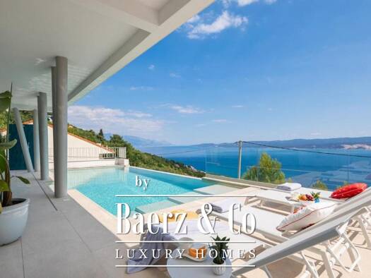 Villa zum Kauf 1.700.000 € 4 Zimmer 300 m² 600 m² Grundstück Omiš