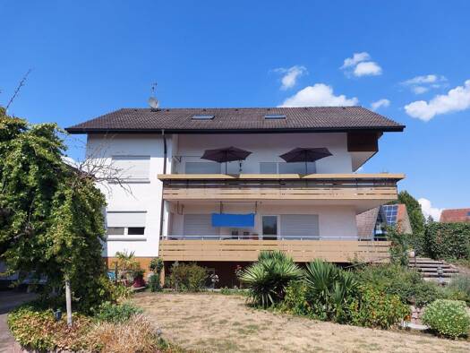Mehrfamilienhaus zum Kauf 695.000 € 11 Zimmer 295,9 m² 971 m² Grundstück Oberrimsingen Breisach am Rhein 79206