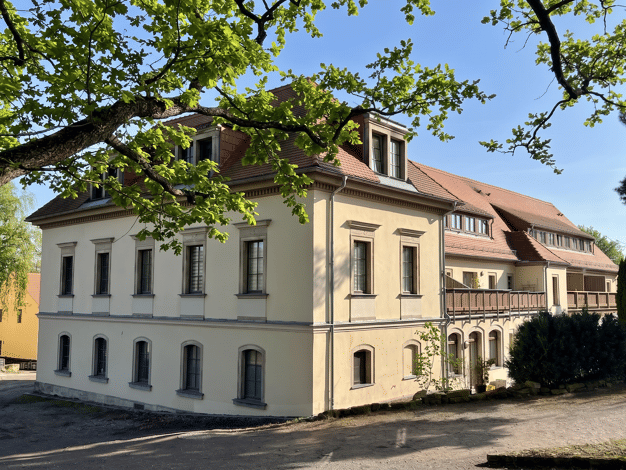 Wohnung zum Kauf 200.000 € 3 Zimmer 85 m² 2. Geschoss Kauscha Ortsamtsbereich Prohlis 01239