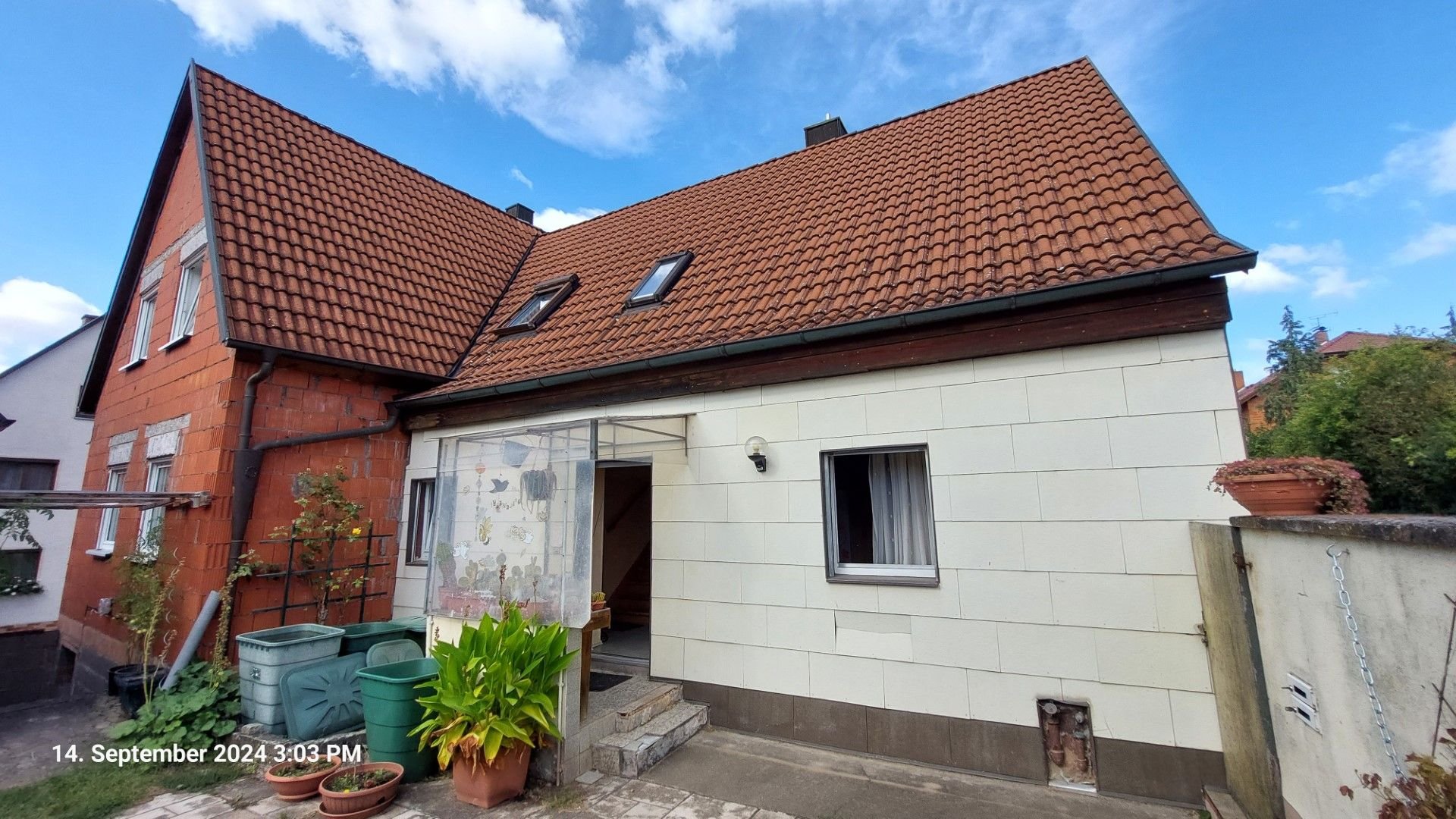 Einfamilienhaus zum Kauf 245.000 € 7 Zimmer 241 m²<br/>Wohnfläche 280 m²<br/>Grundstück ab sofort<br/>Verfügbarkeit Stadtlauringen Stadtlauringen 97488