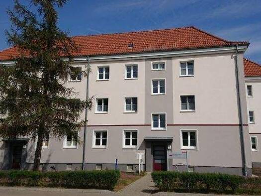 Wohnung zur Miete 316 € 1 Zimmer 42,1 m² EG frei ab 01.11.2026 Klagenfurter Straße 2 Süd Dessau-Roßlau 06849