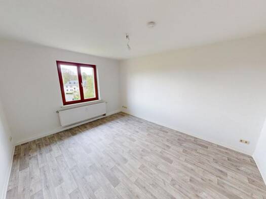 Wohnung zur Miete 317 € 2 Zimmer 50 m² EG Ostheim 3 Gablenz Chemnitz 09127