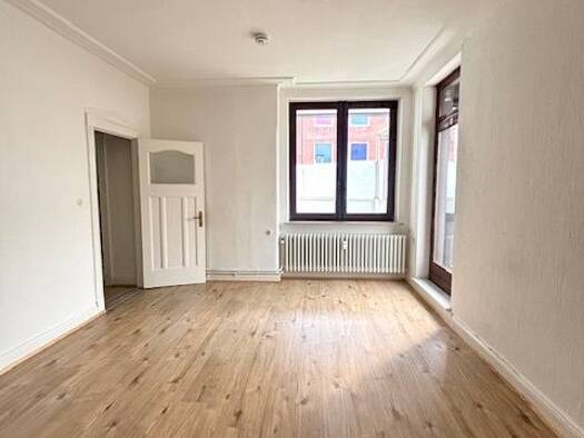 Wohnung zur Miete 1.050 € 3,5 Zimmer 110 m² 1. Geschoss Flämische Straße 18 - 20 Altstadt Kiel 24103