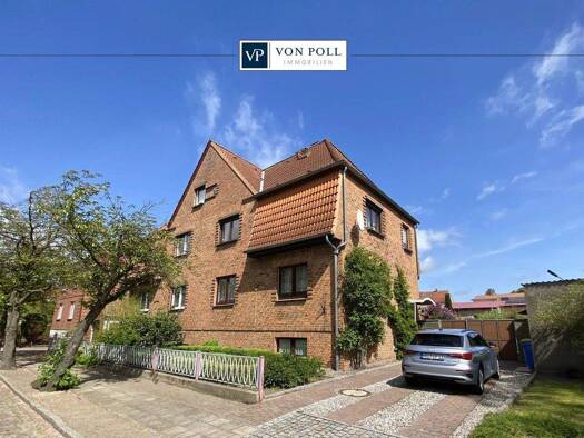 Doppelhaushälfte zum Kauf 180.000 € 5 Zimmer 130 m² 914 m² Grundstück Bützow 18246