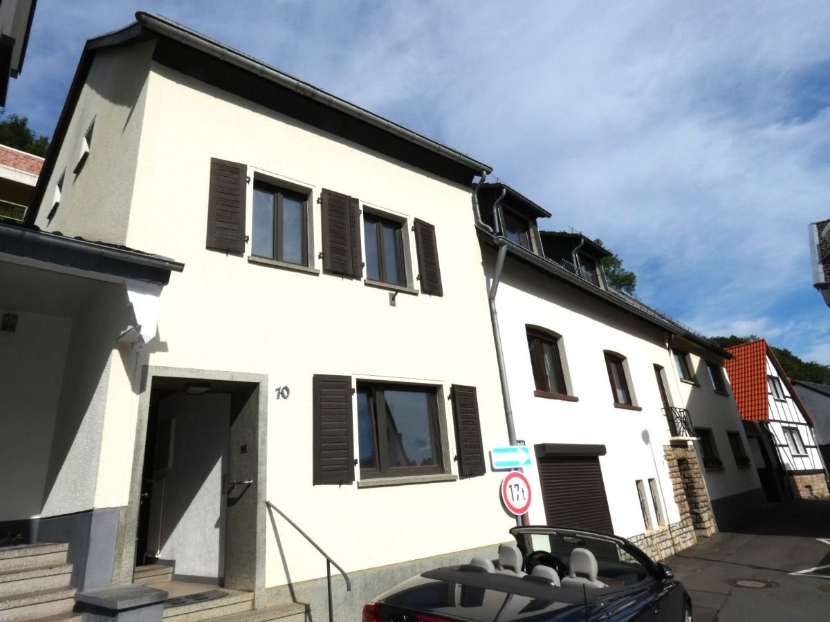 Einfamilienhaus zum Kauf 119.000 € 5 Zimmer 90 m²<br/>Wohnfläche 119 m²<br/>Grundstück Gemünd Schleiden 53937