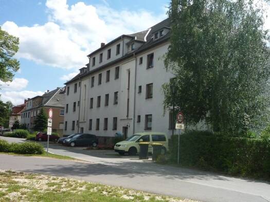 Wohnung zur Miete 460 € 3,5 Zimmer 76 m² 2. Geschoss Gartenstraße 8 Vielau Reinsdorf 08141