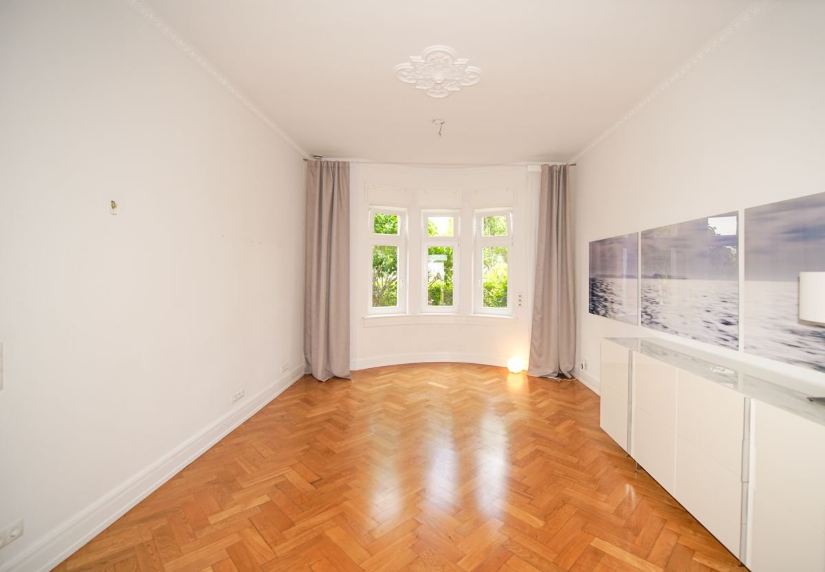 Wohnung zum Kauf 998.000 € 3 Zimmer 97 m²<br/>Wohnfläche EG<br/>Geschoss ab sofort<br/>Verfügbarkeit Nordend - West Frankfurt am Main 60322