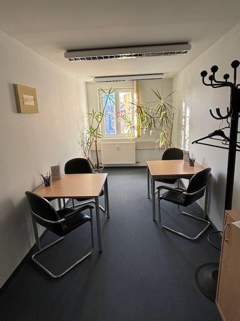 Bürofläche zur Miete provisionsfrei 4,51 € 4 Zimmer 155 m²<br/>Bürofläche von 20 m² bis 25 m²<br/>Teilbarkeit Bahnhofstraße 18 Stadtmitte West Gera 07545