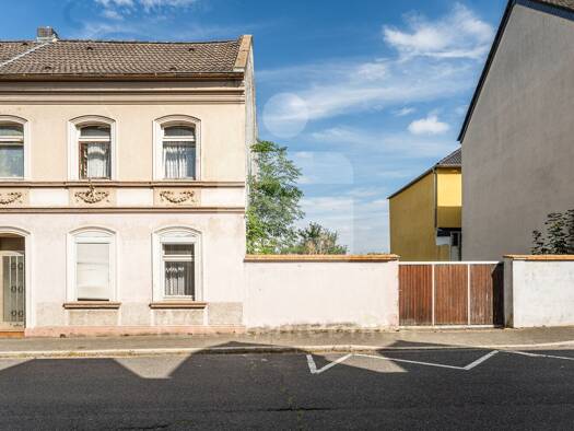 Einfamilienhaus zum Kauf 119.000 € 6 Zimmer 120 m² 605 m² Grundstück Bedburg Bedburg 50181