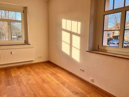 Wohnung zur Miete 435 € 3 Zimmer 80,8 m² Agricolastraße 2 Marienthal Zwickau 08060