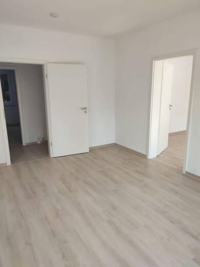 Wohnung zur Miete 280 € 2 Zimmer 53,3 m² 2. Geschoss frei ab sofort Breite Straße 45 Großalsleben Gröningen 39397