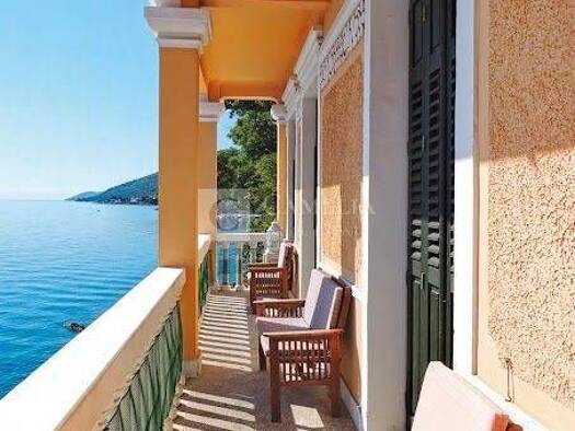 Wohnung zur Miete 2.800 € 4 Zimmer 120 m² Opatija - Centar, Opatija Opatija