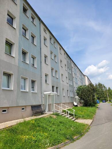 Wohnung zur Miete 300 € 3 Zimmer 58 m² 2. Geschoss frei ab sofort An der Alten Schäferei 20 Langenbach Langenweißbach 08134