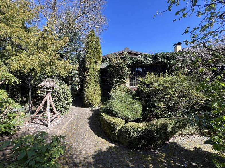 Einfamilienhaus zum Kauf 470.000 € 3,5 Zimmer 122 m² 779 m² Grundstück frei ab sofort Kirchditmold Kassel 34130