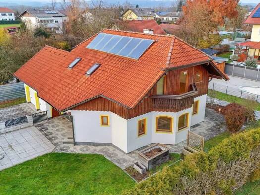 Einfamilienhaus zum Kauf 350.000 € 7 Zimmer 149 m² 1.055 m² Grundstück Mining 4962