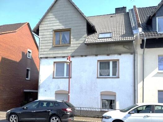 Mehrfamilienhaus zum Kauf als Kapitalanlage geeignet 329.500 € 10 Zimmer 205 m² 412 m² Grundstück Niedervellmar Vellmar 34246