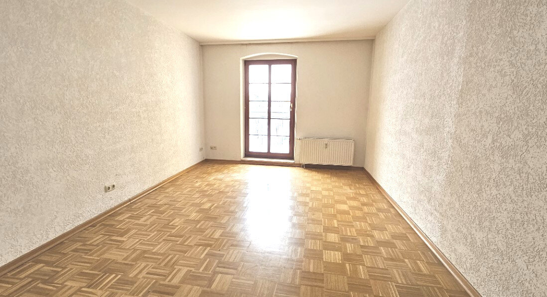 Wohnung zum Kauf 85.000 € 3 Zimmer 74,1 m²<br/>Wohnfläche 1.<br/>Geschoss Heilige-Grab-Str. 7 Innenstadt Görlitz 02826