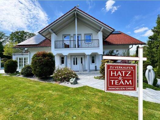 Villa zum Kauf 798.000 € 8 Zimmer 328 m² 1.382 m² Grundstück Germannsdorf Hauzenberg 94051
