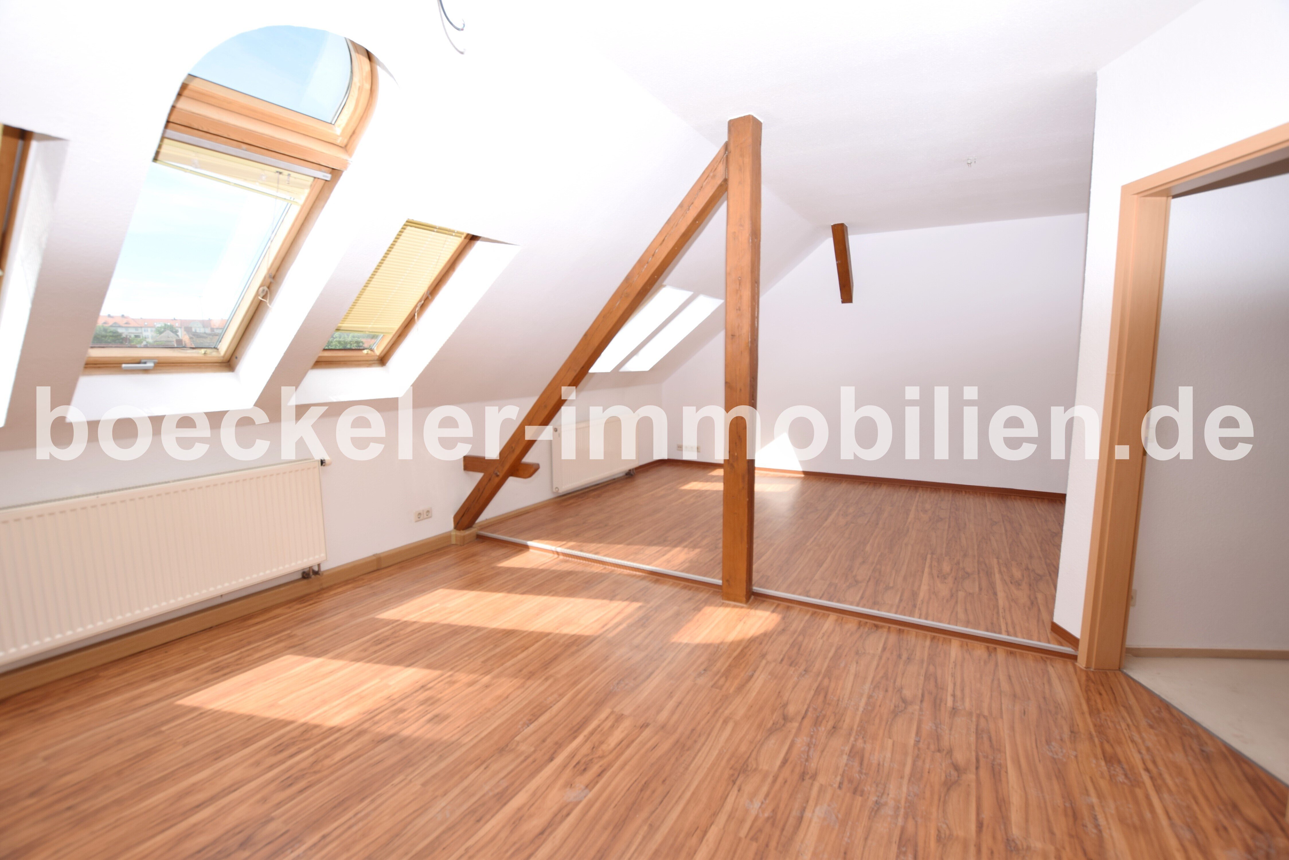 Wohnung zur Miete 350 € 3 Zimmer 57 m²<br/>Wohnfläche ab sofort<br/>Verfügbarkeit Weißenfels Weißenfels 06667