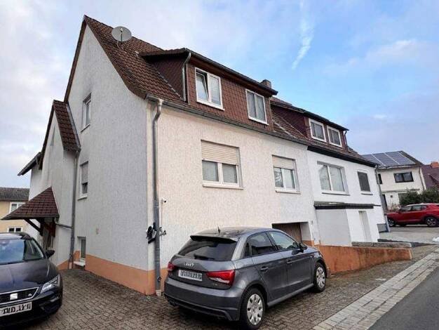 Mehrfamilienhaus zum Kauf 380.000 € 7 Zimmer 199 m² 324 m² Grundstück Sandershausen Niestetal 34266