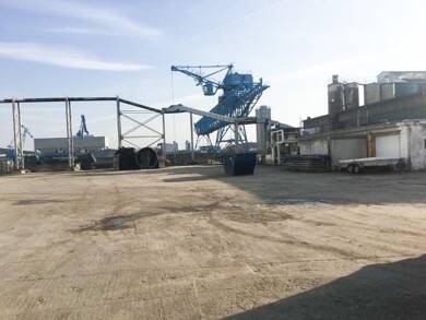 Halle/Industriefläche zur Miete 6 € 1.000 m² Lagerfläche teilbar ab 1.000 m² Bergeborbeck Essen 45356