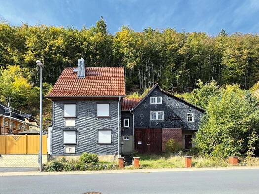 Haus zum Kauf 8.000 € 1 Zimmer 433 m² Grundstück Schleusingerneundorf Schleusingen 98553