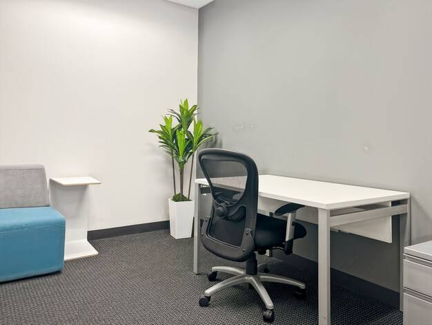 Bürofläche zur Miete provisionsfrei 319 € 8 m² Bürofläche Ostendstraße Mögeldorf Nürnberg 90482