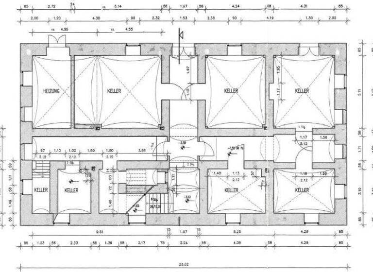 Mehrfamilienhaus zum Kauf 299.000 € 18 Zimmer 560 m² 1.142 m² Grundstück Hammerstr. 54 Hammervorstadt Plauen 08523