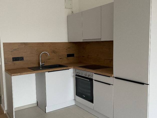 Wohnung zur Miete 825 € 1 Zimmer 38,7 m² 3. Geschoss frei ab sofort Moosstraße Niederschöneweide Treptow-Köpenick 12439